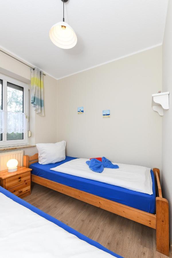 Ferienwohnung Langeoog Inselhaus Am Deich Neuharlingersiel Exteriör bild